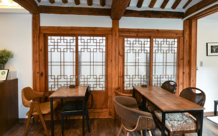 The Place Seoul Hanok Guesthouse (Korea Quality)