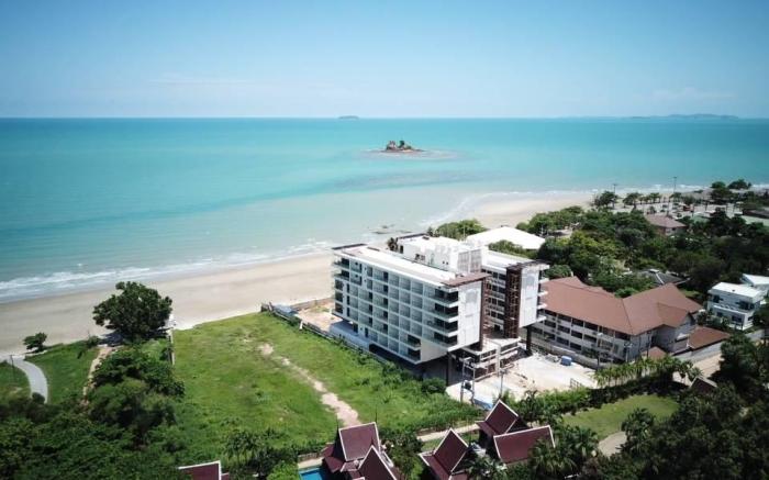 Top-Floor Great Seaview (Escape 7th Floor)