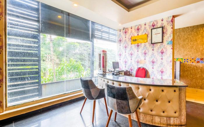 FabHotel Astra Suites - HSR Main Road