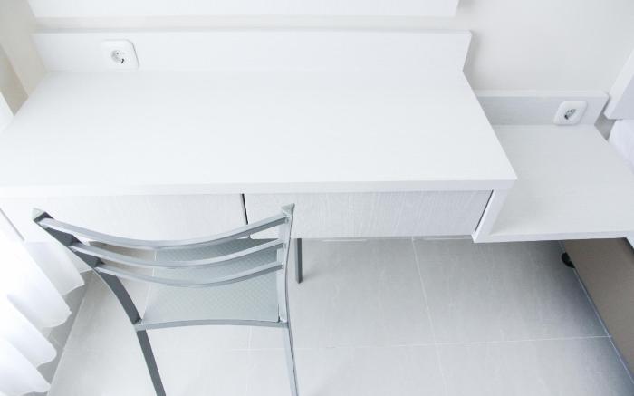 Central Jakarta Minimalist Studio Apt By Travelio