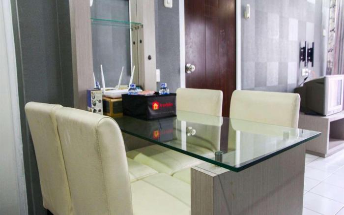 Homey 1BR @ Mutiara Bekasi Apartment By Travelio