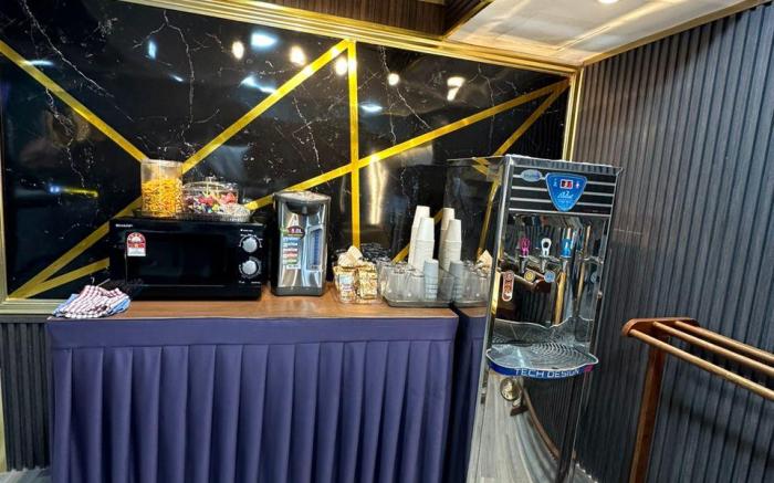 SS GREY HOTEL 2