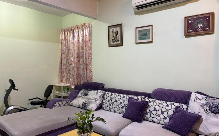 Comfortable Retreat in Megah Ria