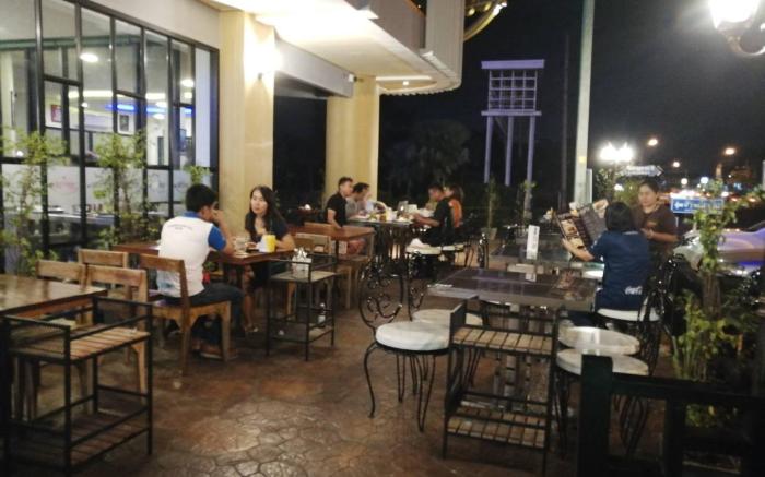 The Nine Hotel Roi-et