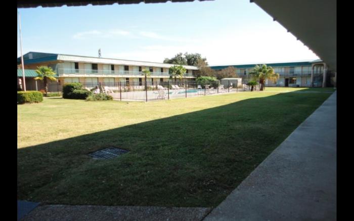 OYO Hotel Audubon Baton Rouge Port Allen I-10
