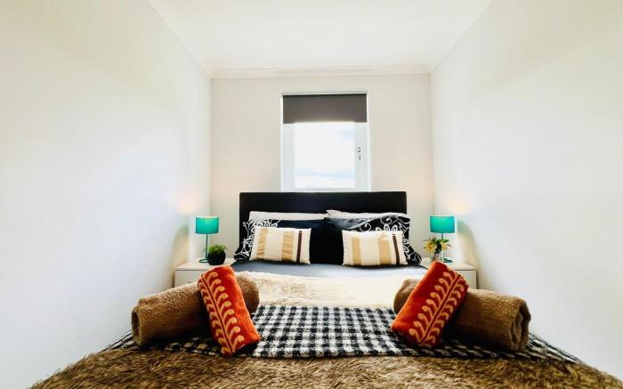 Luxurious Ensuite Flat with Free Parking