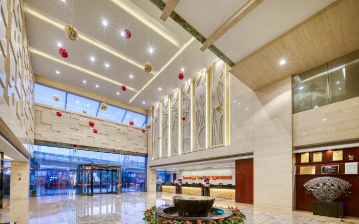 Hangzhou Haiwaihai Crown Hotel