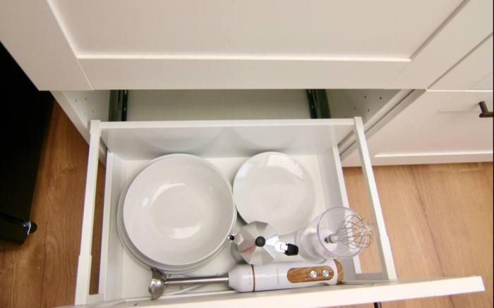 New, Recently Remodeled: Studio for 3 People