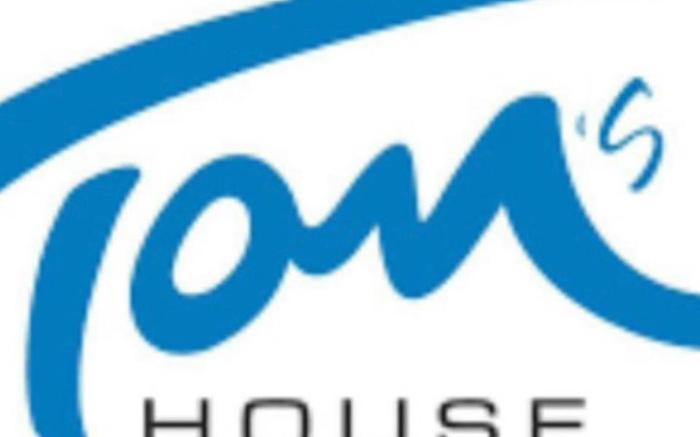 Tom's house 270