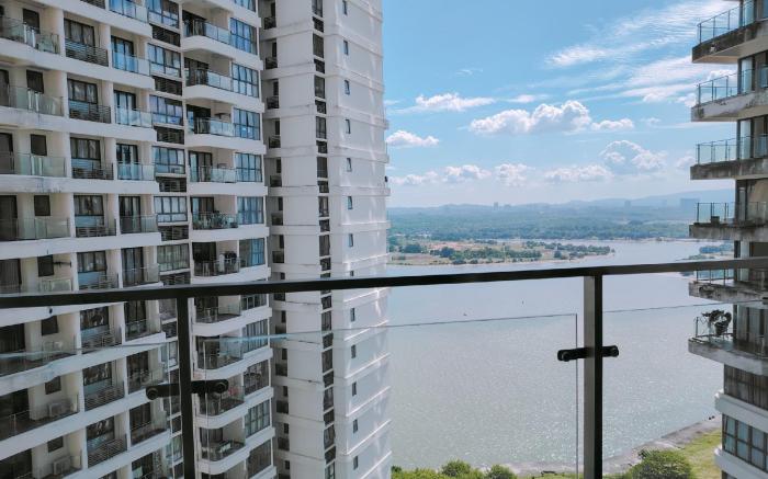 Danga Bay Seaview 3 Beds Johor Bahru by One 9 Stay