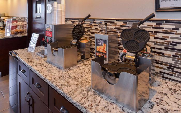 Red Lion Inn and Suites Kennewick Tri-Cities