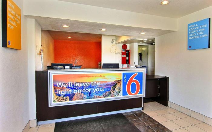 Motel 6 Kingsville, TX