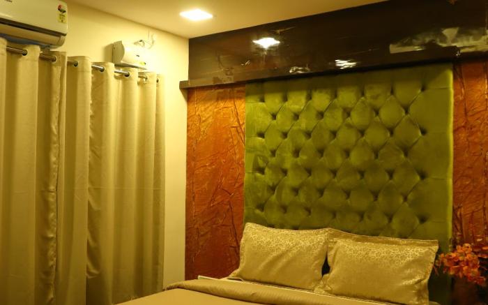 MANI HOTEL AND RESTAURANT