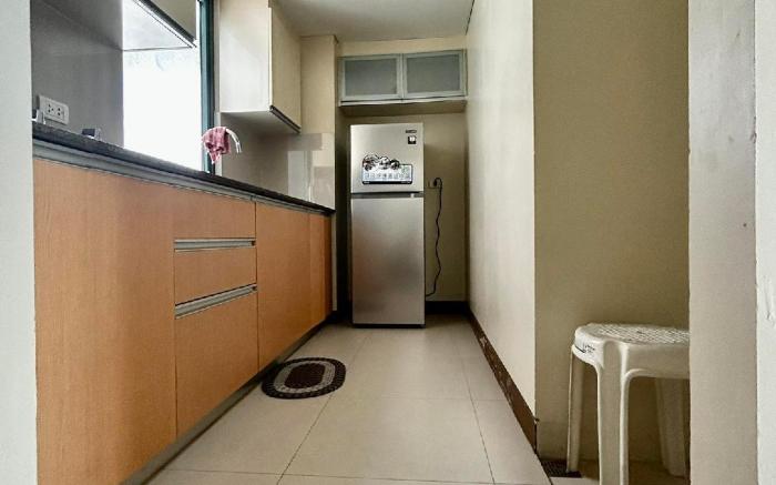 Lovely 1 br condo 2