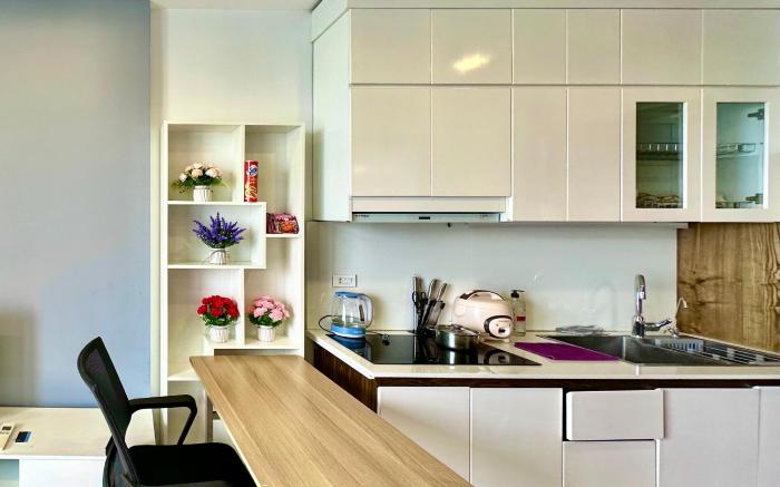 Studio đẹp với bể bơi, gym, hồ chạy bộ riêng