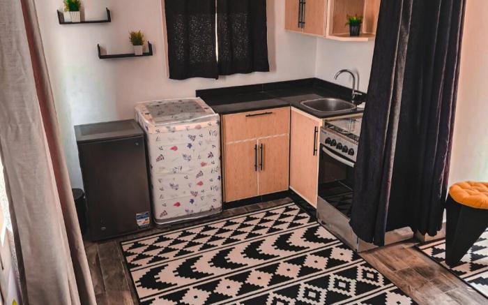 Private Studio, AC, kitchen, TV, Wi-Fi