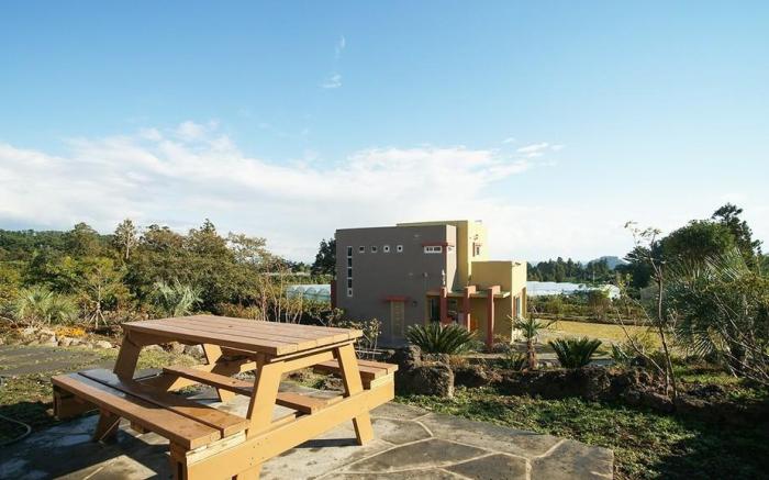 Jeju Oasis Recreation Pension