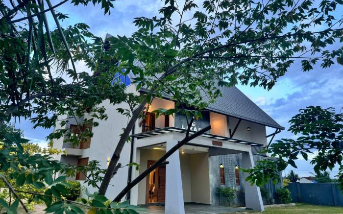 Liyadi Villa Addalaichenai