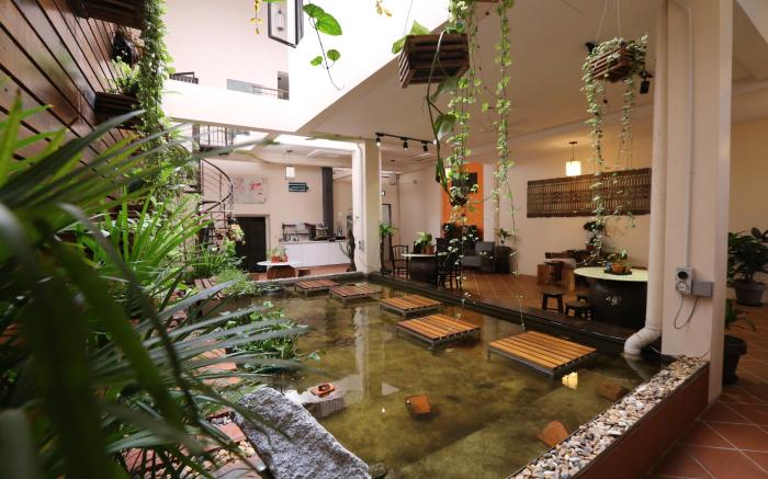 KAMPUNG CINA HOTEL