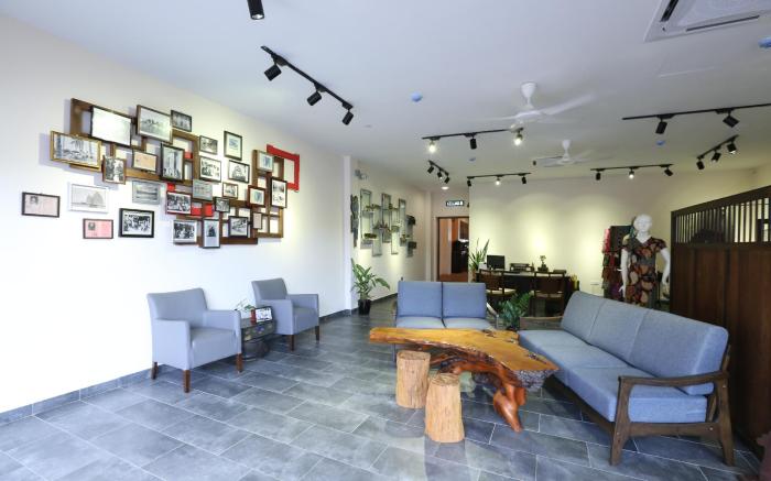 KAMPUNG CINA HOTEL