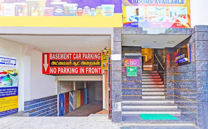 OYO 826778 Hotel Admire Suit