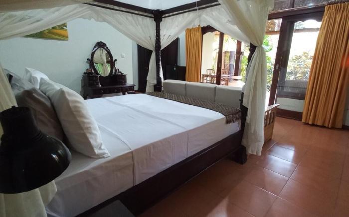 Bali North Beach Bed & Breakfast - Ocean View Room