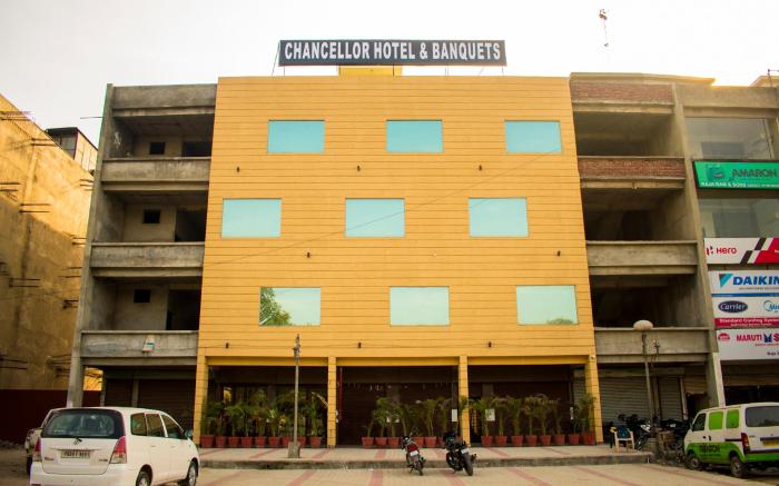 HOTEL CHANCELLOR