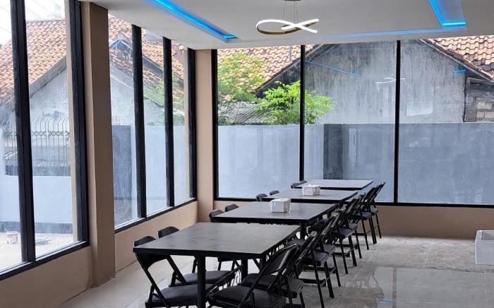 Penginapan Adem Ayem Syariah