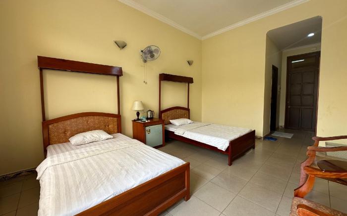 OYO 1246 Nha Khach Cuc Hau Can