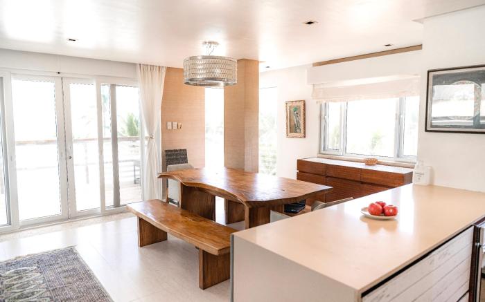 Penthouse in Kite Beach