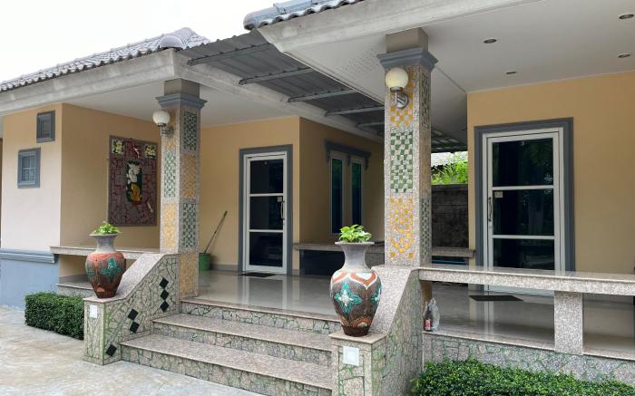 Suriyant Resort