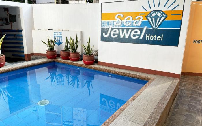 Sea Jewel Hotel Puerto Galera powered by Cocotel