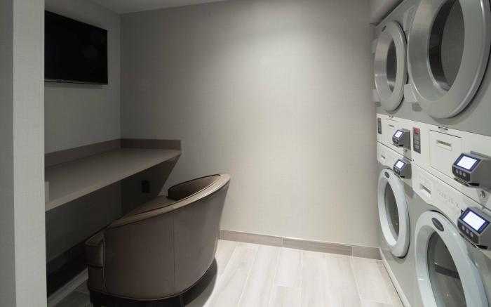 Fairfield Inn  Suites Boston Waltham
