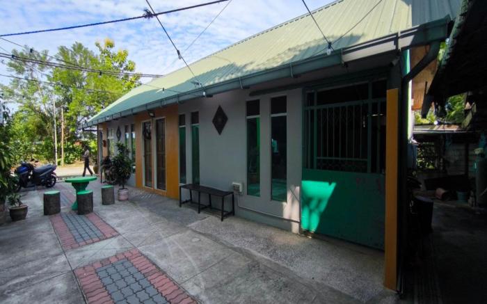 OYO 91012 Cenang Motel