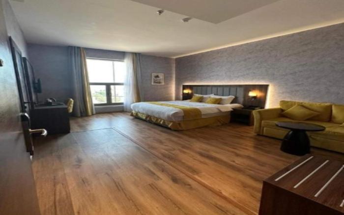 Palette Luxury MAS Hotel