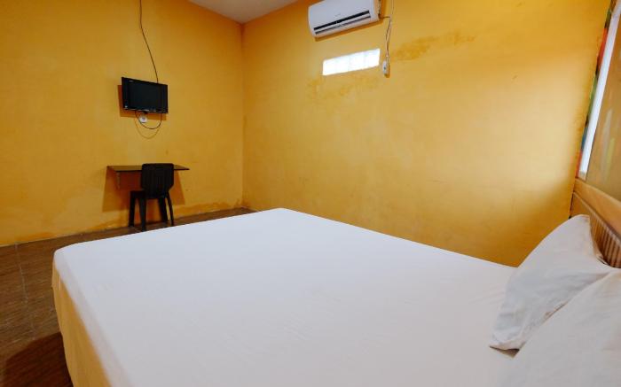 OYO 94115 Pondok Sahabat Vianty Near SDN Kampung Parang