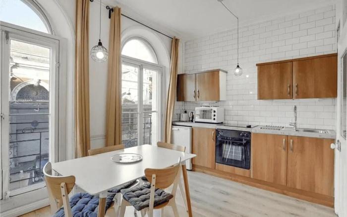 Contemporary 2Bed & 2Bath Flat in Barbican