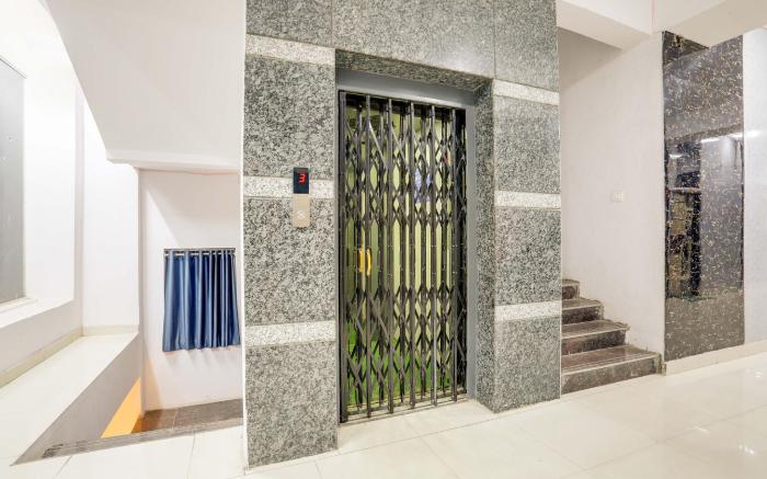 Super Hotel O Veduka Banquets & Luxury Rooms