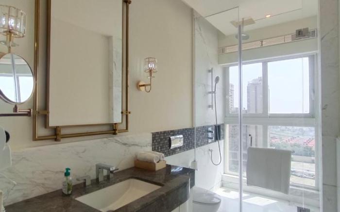 Luxury Studio Apartment @ The Leela Residences