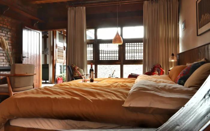 Floral Hotel Yiru Chujian