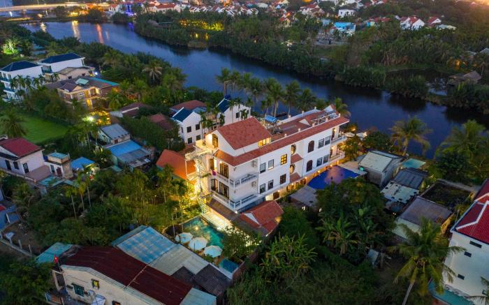 Nipa Riverside Villa