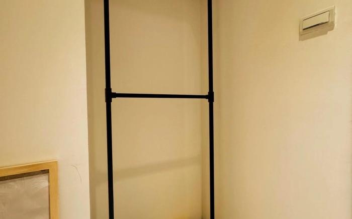 One room Apartment_LongShan Temple_Ximen_RoomA