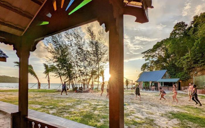 Langkawi Pantai Cenang - Private Beach Glamping