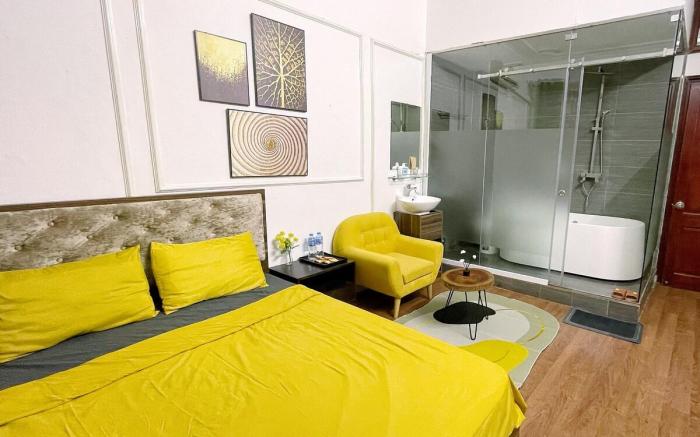 Liight House Hanoi Homestay - Modern Bedroom