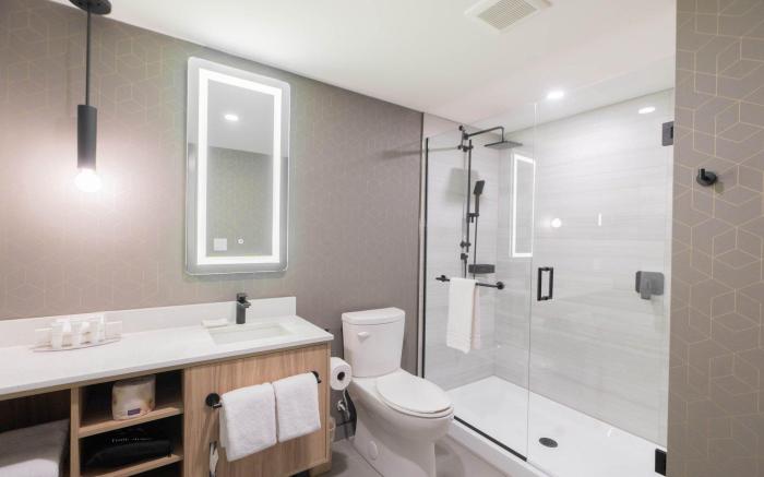 Sandman Signature Dartmouth Hotel & Suites