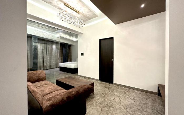 TAKHT- Executive Rooms & Suites