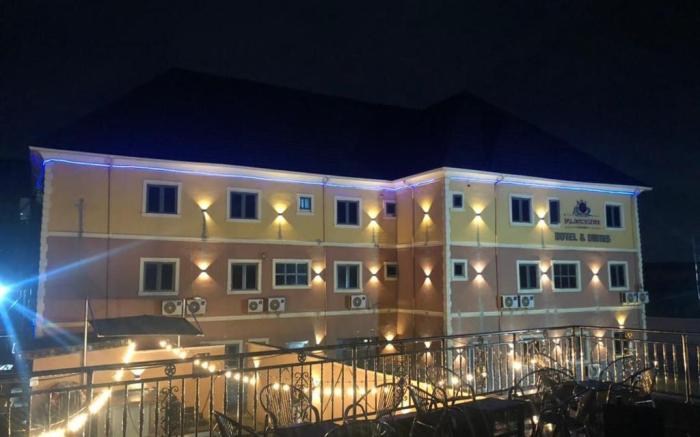 Place2Be  Hotel and Suites