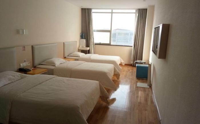 7 Days Inn Xingtai Qinghe Taishan Road Railway Station