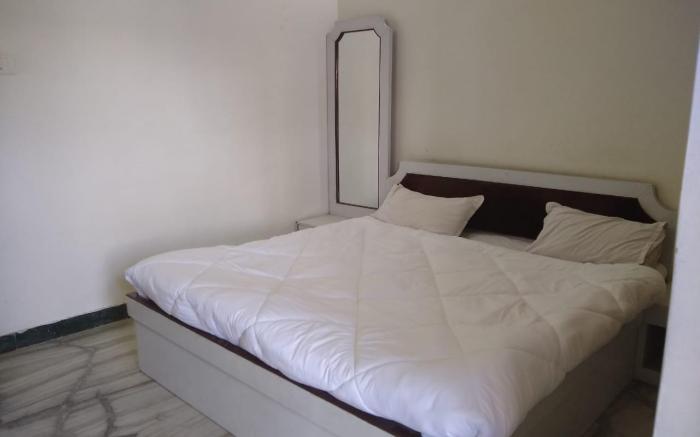 Hotel Gokul Palace