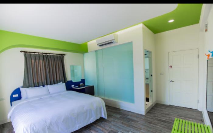 White Bay Hotel